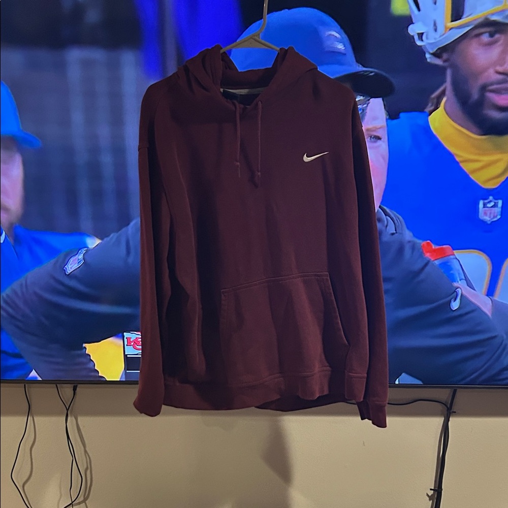 Nike Men's Burgundy Hoodie